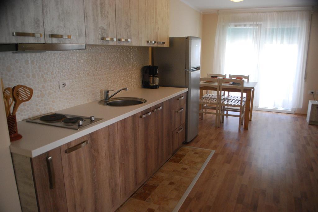 Rezidenca Kalter Durres Apartment Golem  Exterior foto